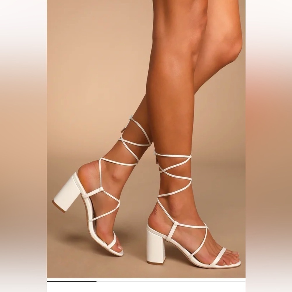 Lulus Aribaa White Lace-Up High Heel Sandals Womens size 9